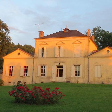Aux Trois Fontaines Bed and Breakfast Eynesse Eksteriør billede