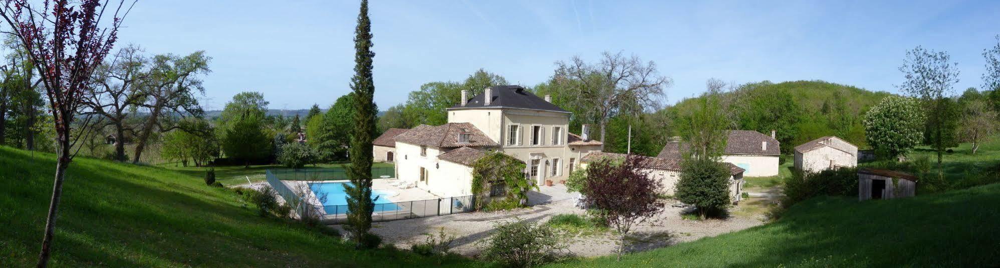 Aux Trois Fontaines Bed and Breakfast Eynesse Eksteriør billede