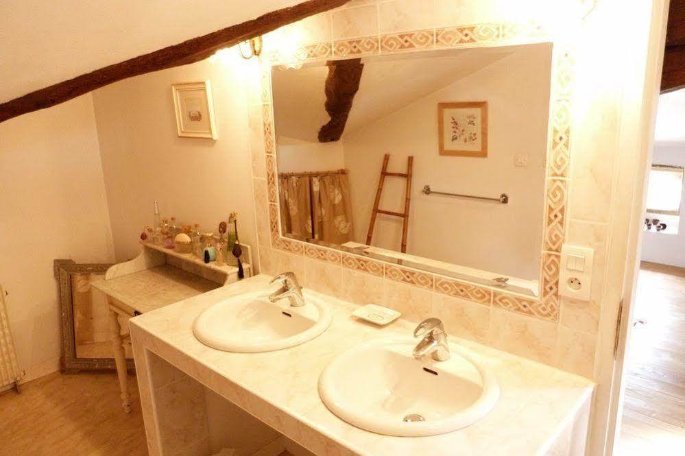 Aux Trois Fontaines Bed and Breakfast Eynesse Eksteriør billede