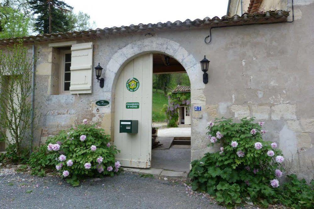 Aux Trois Fontaines Bed and Breakfast Eynesse Eksteriør billede